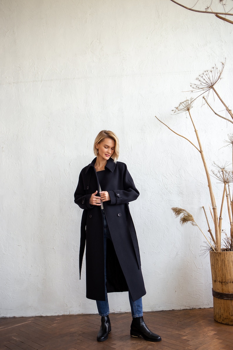 Black wool trench coat, Wool coat women, Winter trench coat, Warm winter coat, Oversized with belt, Raglan overcoat, Lined coat