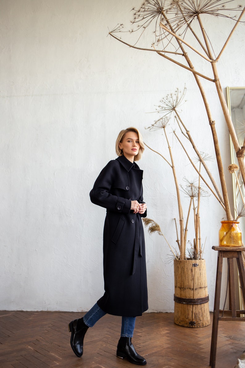 Black wool trench coat, Wool coat women, Winter trench coat, Warm winter coat, Oversized with belt, Raglan overcoat, Lined coat
