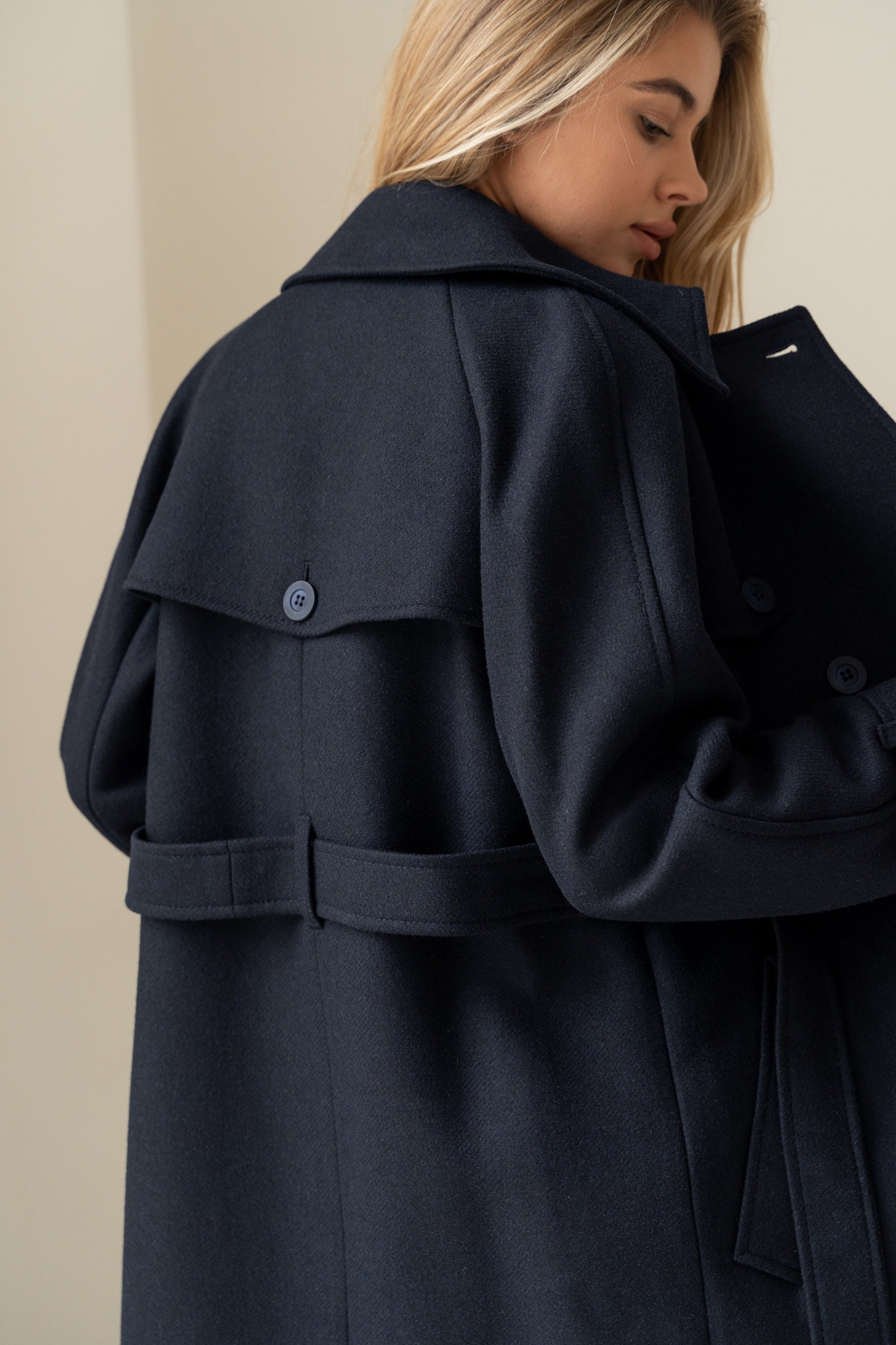 ジャケット・アウター AT LAST&CO WOOL COAT DARK NAVY Navy wool trench coat, Wool coat women, Long trench coat, Warm