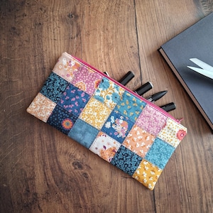 Handmade Patchwork Zipper Pouch: Floral Notions Bag