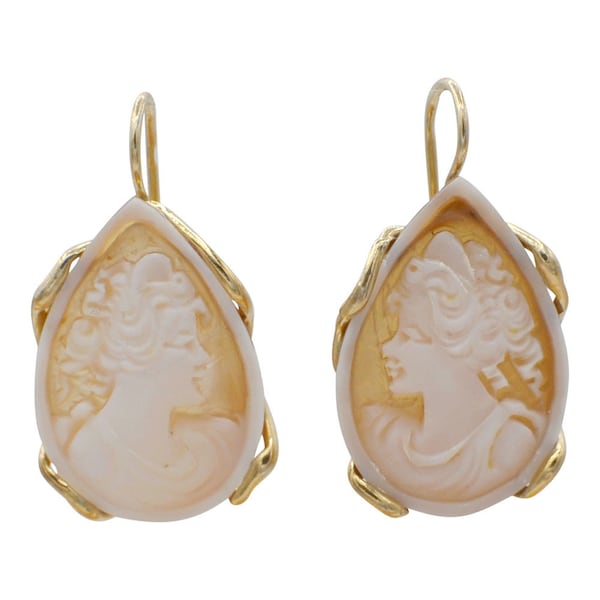 Victorian style vintage shell cameo earring in Vermeil 14K Gold and Silver 925