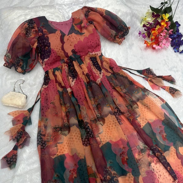 Nayra Cut Kurti Georgette Fabric Slit Open Set Digital Printed Full Stitch Wedding Tunic Tees Women Fancy Kurti Kurta Best Selling Dress Set