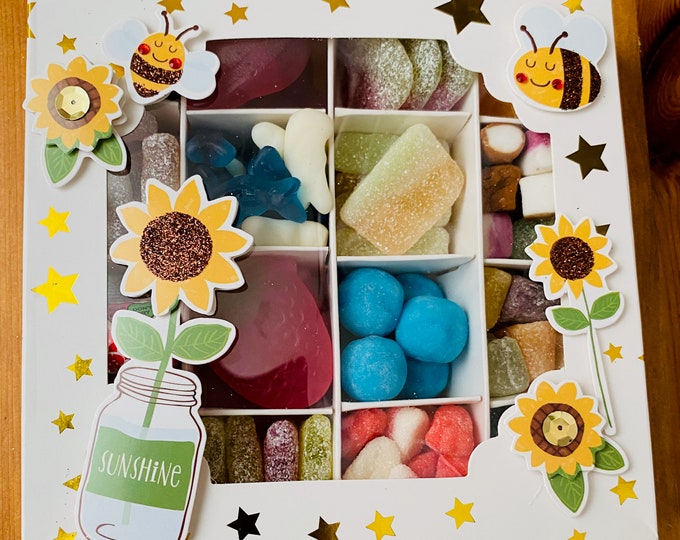 Sunflowers Bees decorative filled sweet box. Pick n Mix sweet gift Box. Thank you sweets, Gift for mum, Nan. Flowers Summer Themed.