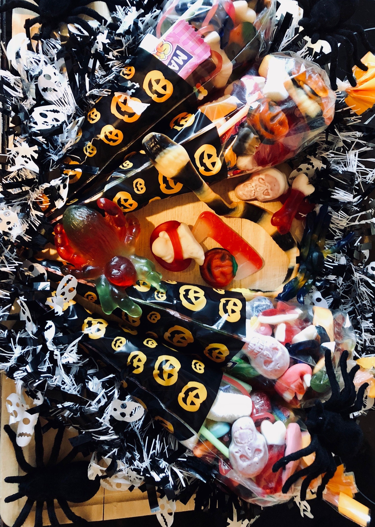 Halloween Party Sweet Cones, Scary Trick or Treat Party Bags, Halloween