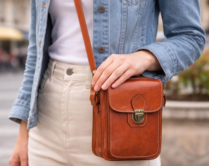 Moroccan Leather Bag,Crossbody Bags for Women Trendy Flap Saddle Purses with Tassel Vegan leather Shoulder bag,Brown Bag,Brown Duffel