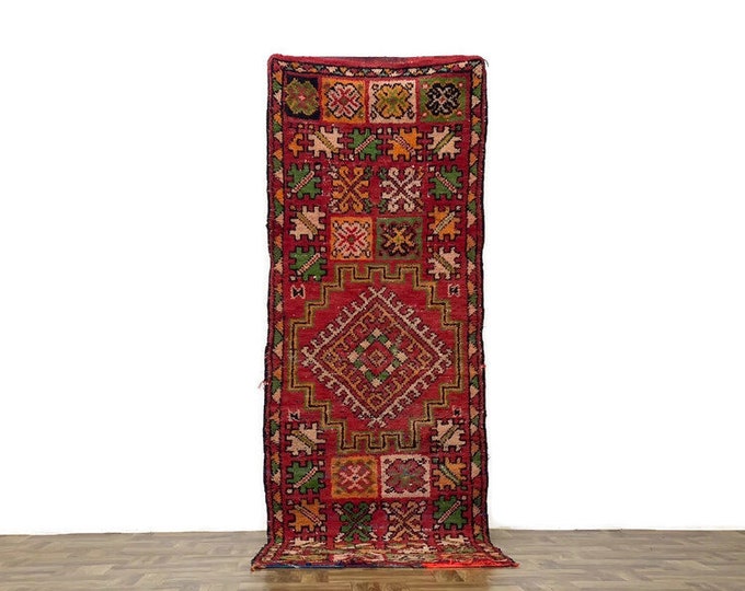 Authentic Vintage Moroccan Carpet,Handmade Berber Rug,Bohemian Home Style ,3'x8'5 ft,Red Rug