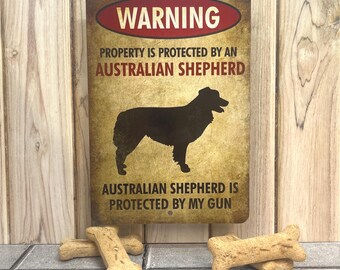 Metallschild ‚Watch Out Australian Shepherd Dog‘ – Aluminium, Wetterfest, Blau, Mit Schrauben & Klebeband, Made In France