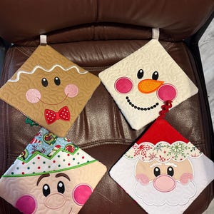 Christmas Character Potholder: Holiday Hostess Gift