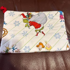 Grinch Christmas Potholder, Holiday Kitchen Decor