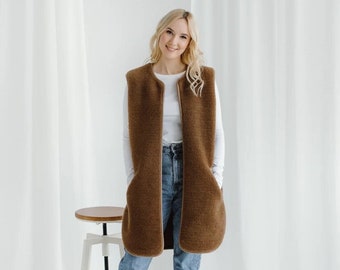 Wool vest for women and men. Hand made long wool vest.  Luxury camel wool vest, suitable for outdoor activities