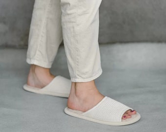 Merino wool house slippers with linen top, beige color house shoes for women and men, open front house slippers