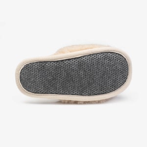 Home slippers form wool, house shoes for women and men