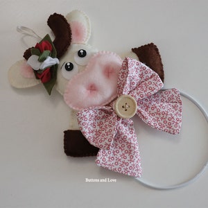 PATTERN in PDF Cow Towel Holder with sewing instructions with color images step by step