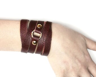 女性用レザーカフブレスレットまたは男性用レザーブレスレット、女性用ダークレッドレザーカフブレスレット