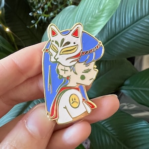 Kitsune Hard enamel pin