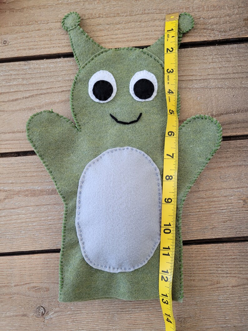 Oval Puppet Handmade Felt Alien Puppet & Storybook Set: Preschool Learning Toy - Etsy