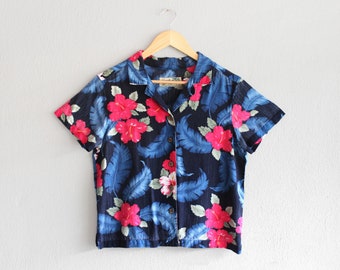blue hawaiian shirt / s m