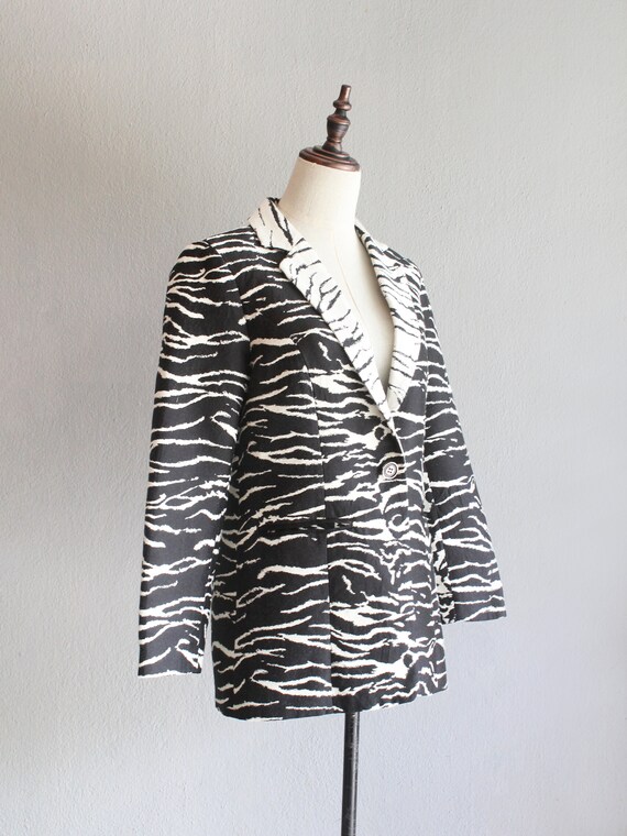 Zebra print shop blazer
