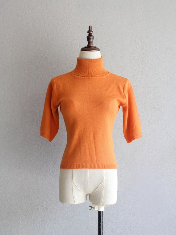 mandarin orange knit sweater / s