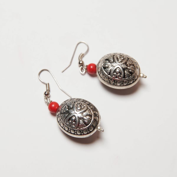 Dainty Nepali Silver Earrings with Coral red Bead & intricate design, Made in Nepal, Vintage Nepali Earrings, Handmade In Nepal, Boho Jewel