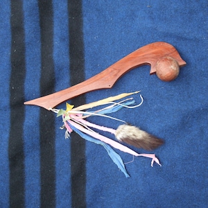 Showcase piece: Lakota Sioux Eastern Plains style ball-headed war club - musseum/movie prop replica - non-native collector&#39;s item