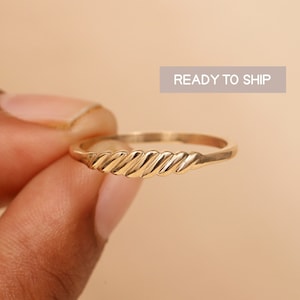 14k Solid Gold Twisted Wire Ring, Gold Stacking Ring, Minimalist Ring For Women, Twist Ring, Delicate Design Everyday Accessory, Dome Ring