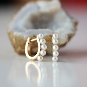 Solid 14k Yellow Gold Huggie Hoops | freshwater Pearl Gemstone Earring | 5 Gemstones Hoops Earring | Lever Back Minimalist Earrings Jewelry