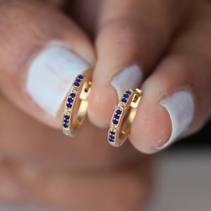 Natural Blue Sapphire Mini Hoop, 14k Gold Milgrain Earring/ Solid Gold Minimalist Huggie Hoops, 3 Milgrain Design Hoop, Handmade Jewelry