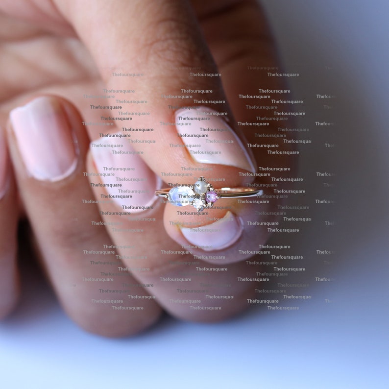 Wedding Band Ring 14K Yellow Gold Diamond Pearl Cluster Ring Rainbow Oval Moonstone Dainty Ring Fine Jewelry Cocktail Ring