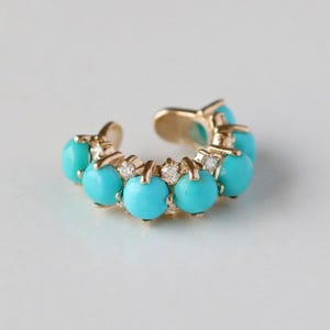 Turquoise manchetoorbel, 14k massief gouden open manchet, Arizona turkoois en diamant sierlijke oorbel, geen piercing-oormanchet, turkoois gestoken manchet