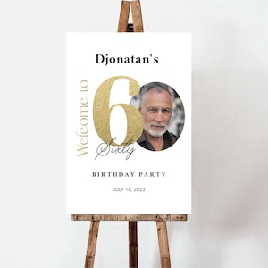 60 cumpleaños Signo de bienvenida Adulto Sesenta años Imprimible Foto de cumpleaños Signo Aniversario Cartel de bienvenida Editable Descargar plantilla de cumpleaños