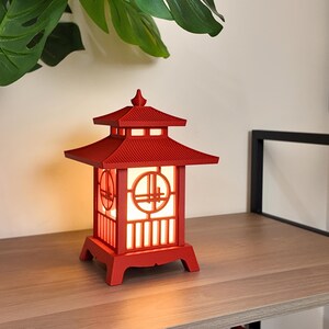 Linterna de pagoda japonesa / Decoración japonesa / Decoración del hogar japonesa / Decoración de habitaciones japonesas / Linterna de pagoda / Lámpara de escritorio / Lámpara de mesa / Mini pagoda