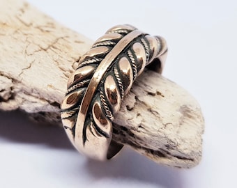 Lettischer Traditioneller Bronze Ring - Piebalga Ring mit Kräuterornament - Unisex Ring - Handgefertigter Schmuck - Skandinavische und Wikinger Ringe