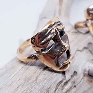 Creative Bronze Statement Ring Muse Of Theater, Contempopary Ring With Melpomene Face, Ring For Women and Men, Dark Side of Humen Symbol