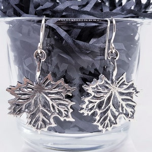 Ahornblätter Ohrringe | Silber | Bronze | Kanada-Ahorn | Blätter Bäume | Ohrringe | Auf Bestellung | Geschenk | Schmuck | Natur