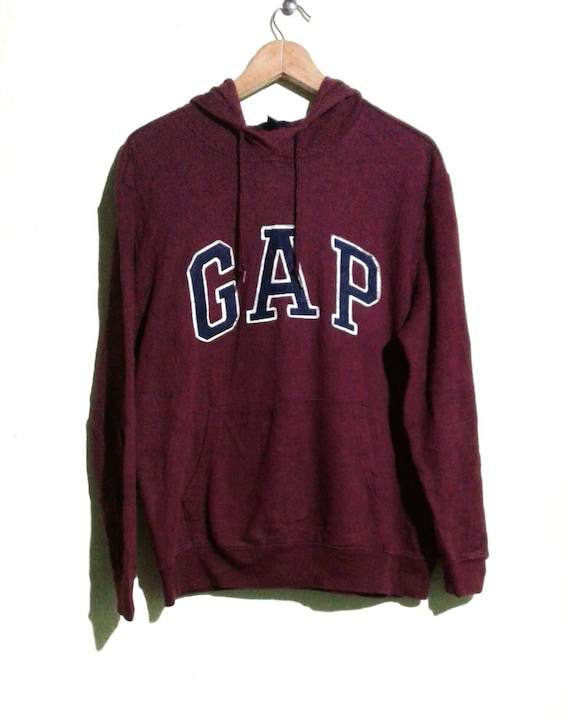 maroon gap hoodie
