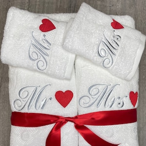 Mr &  Mrs Bath Towel Set