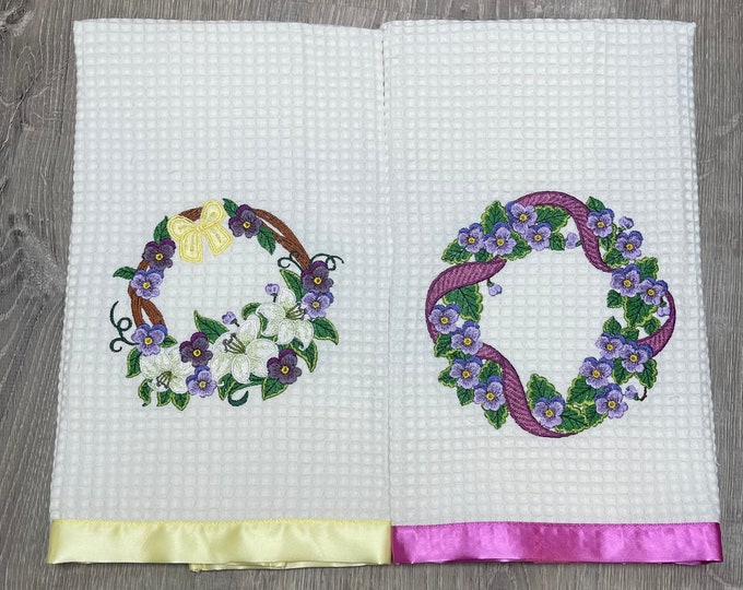 Floral Wreath Kitchen Towel