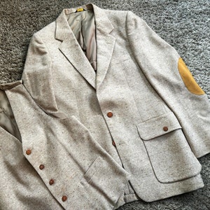 Vintage Western Sport Coat w/ Vest Retro Webster Men&#39;s 38L Long Medium Speckle Fleck Beige Leather Elbow Patches