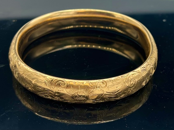 14kt Solid Gold Bangle etch floral hinged bracele… - image 2