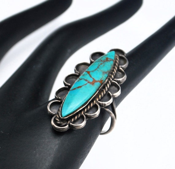Sweet Vintage Native American Zuni Cerrillos, Blue Gem Turquoise Sterling Silver Bracelet Sweet Vintage Native American Zuni Cerrillos, Blue Gem Turquoise Sterling Silver Bracelet
