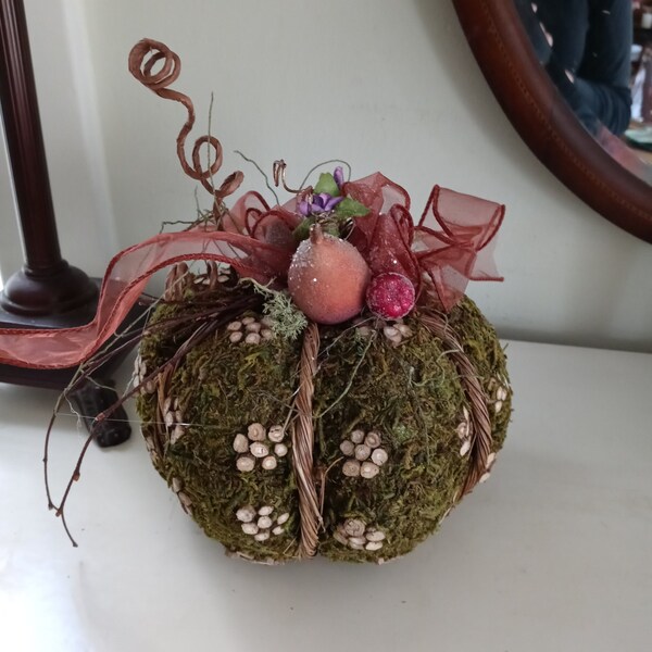 Twigs and Moss - Etsy