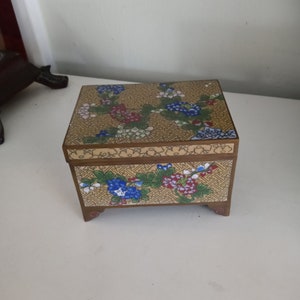 Chinese Cloisonne Brass Stamp or Trinket Box