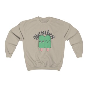 Best Friends Sweatshirt, Twinning, Besties Forever Shirt in Green