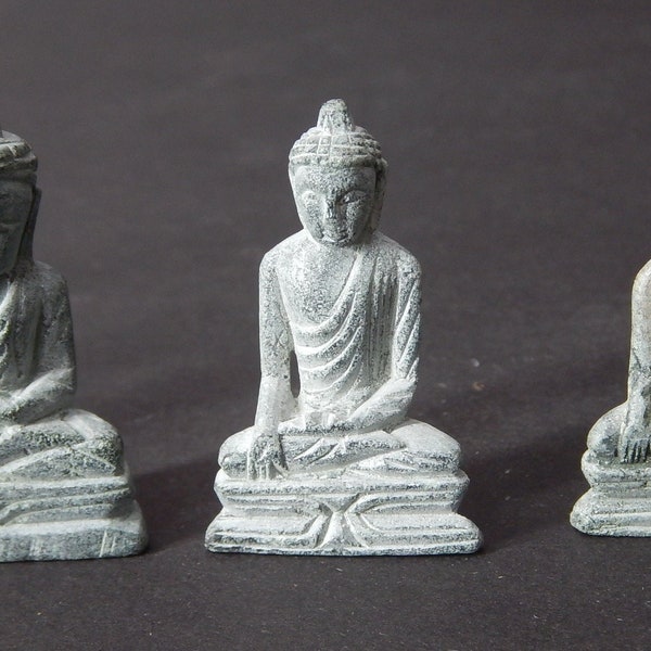 ONLY THREE LEFT Small Buddha icons - Bhumisparsha mudra - The Second Dhyani Buddha Akshobhya - RG103