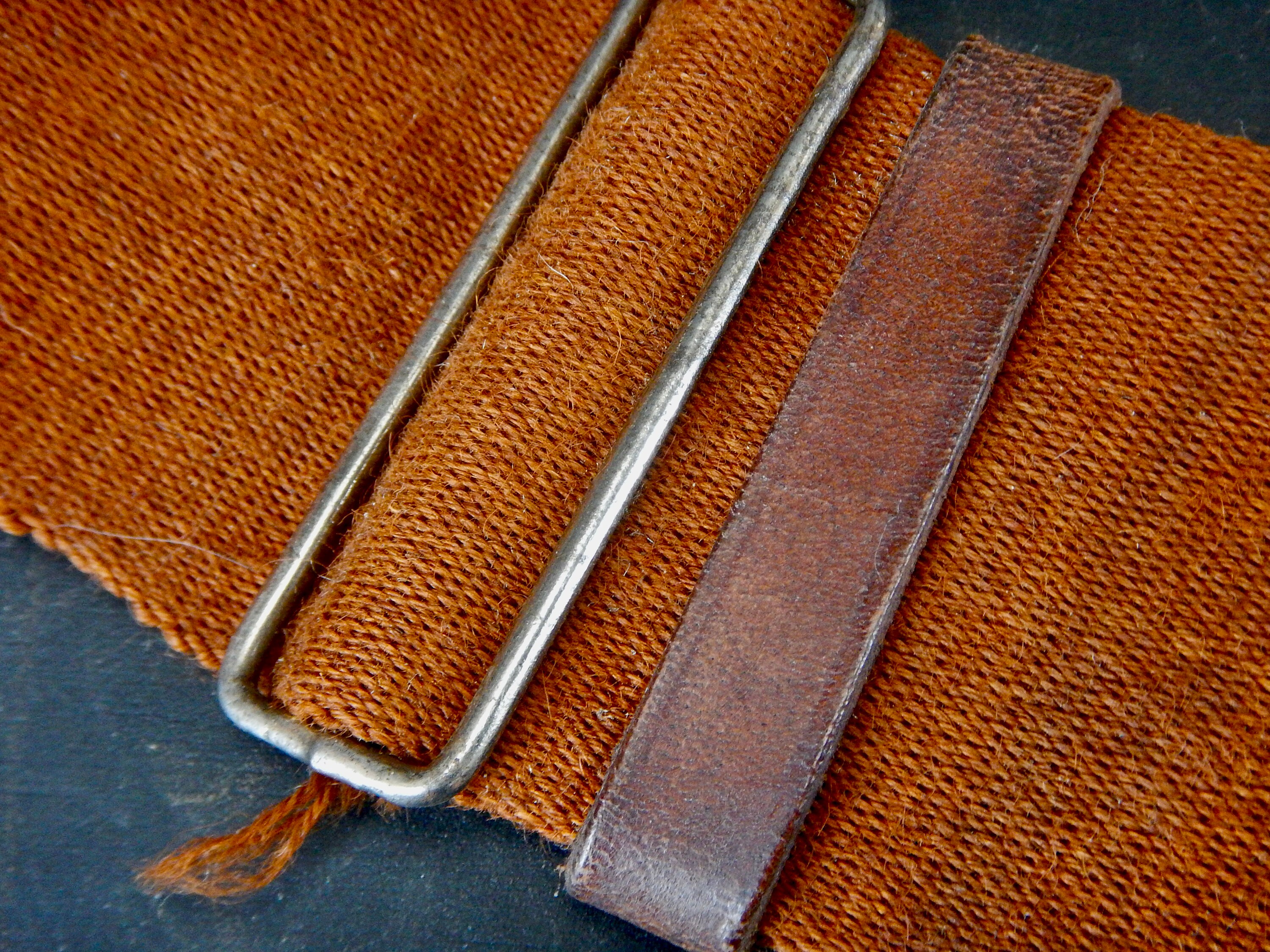 French Vintage Leather Cartridge Bag - Shoulder Handbag