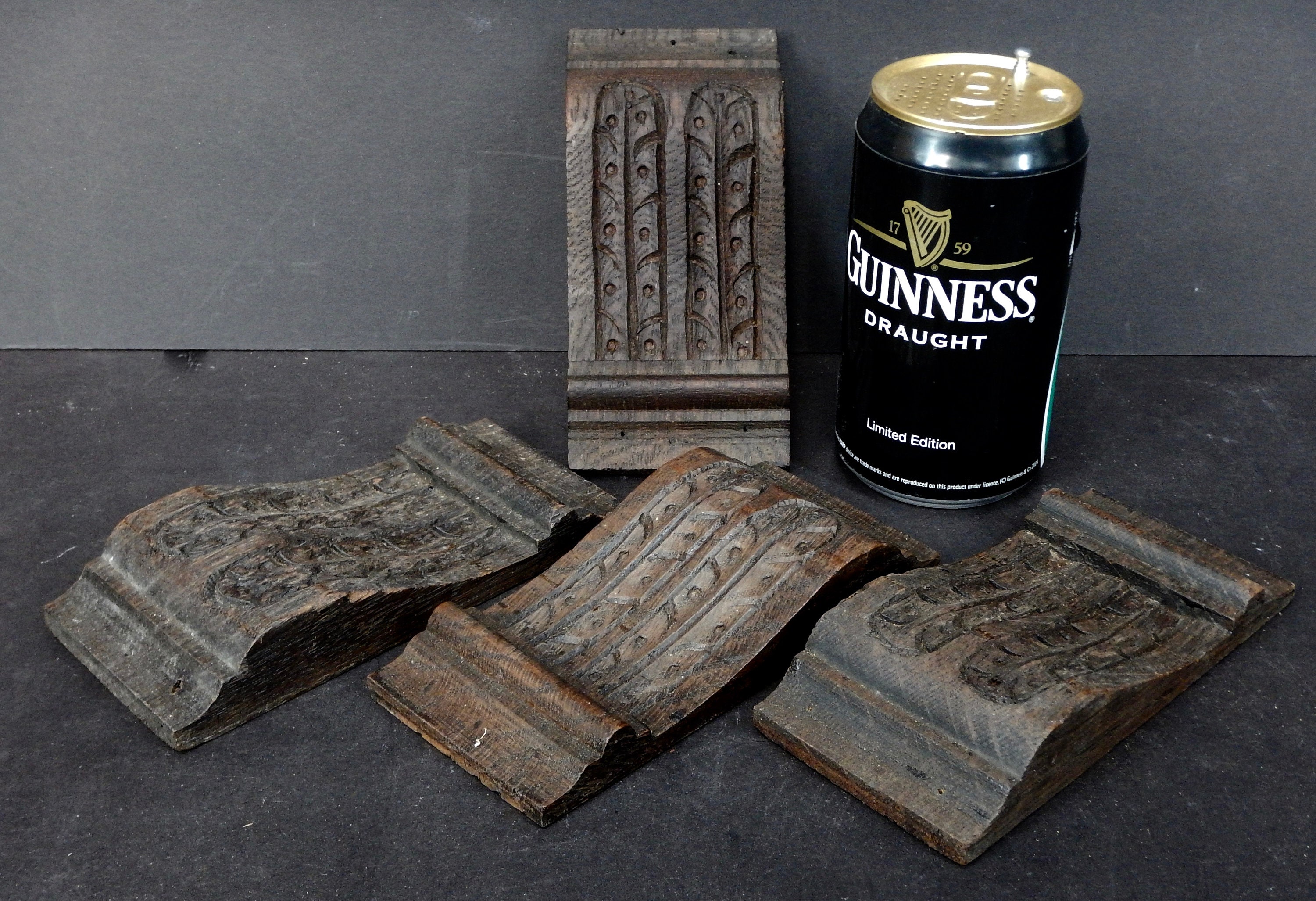 Vier antike französische geschnitzte Eiche dekorative Korbel | Etsy