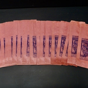 Pubblicità irlandese anni '60 - Sacchetto da una libbra di frutta - Cinque sacchetti di carta stampati vintage - Vendita al dettaglio di metà secolo - D135