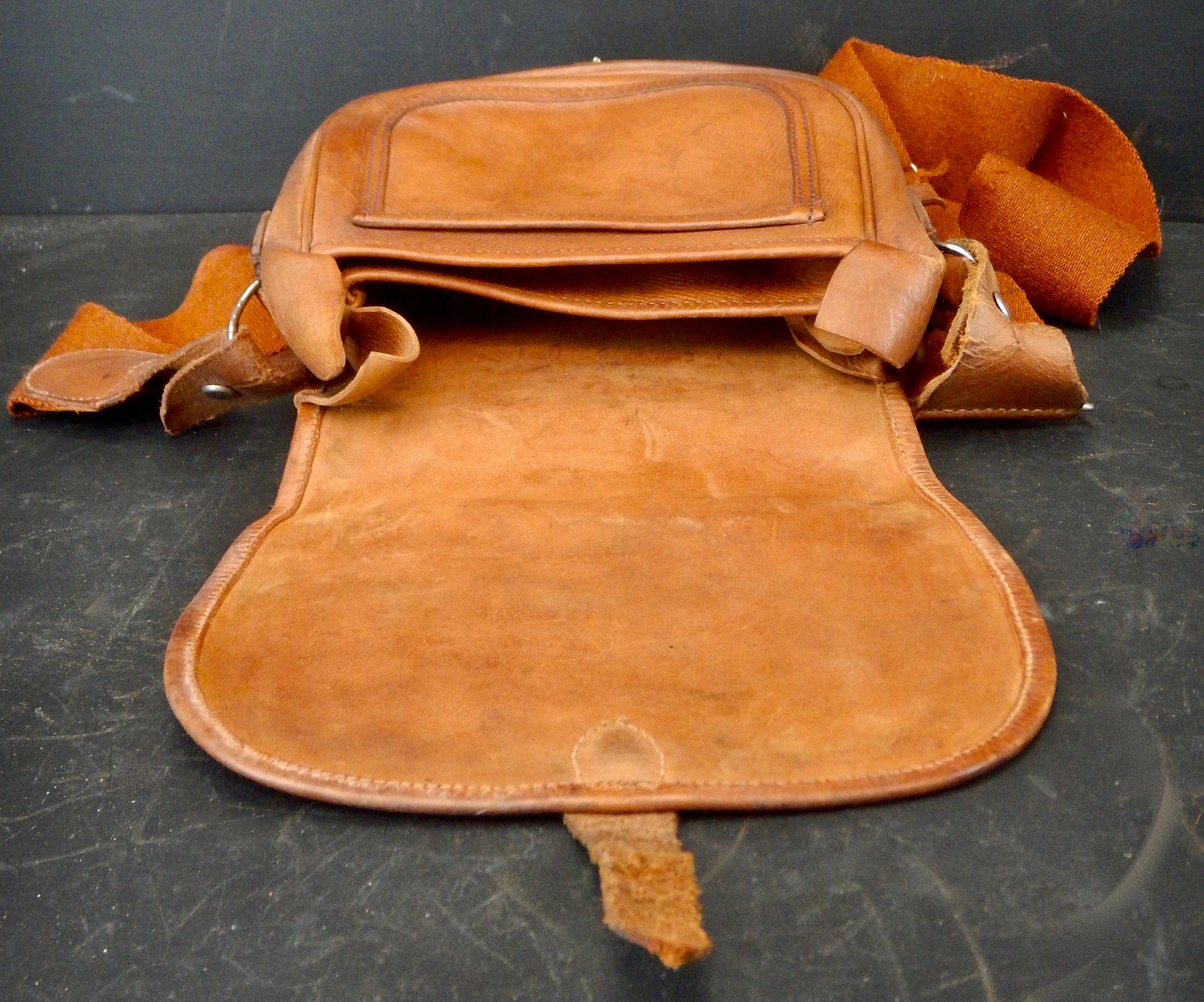 French Vintage Leather Cartridge Bag - Shoulder Handbag