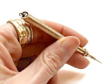 Victorian 9ct Gold Propelling Pencil With Carnelian Seal End for